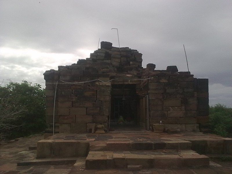 File:Pureswar mahadev Kutch.jpg