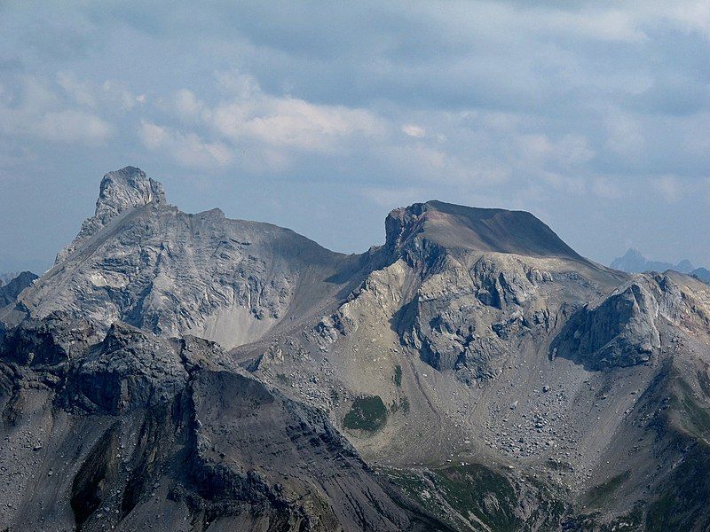 File:Wetterspitze Feuerspitze.jpg