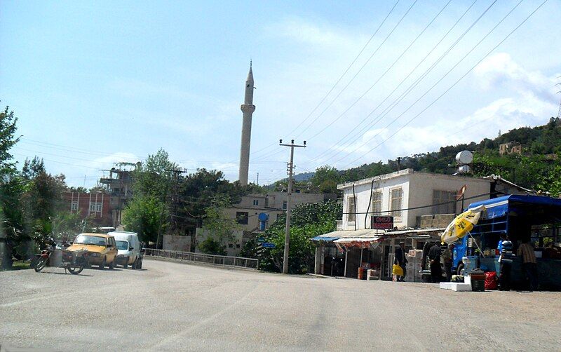 File:Akdere, Mersin.jpg