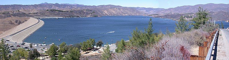 File:Castaic dam 50.jpg