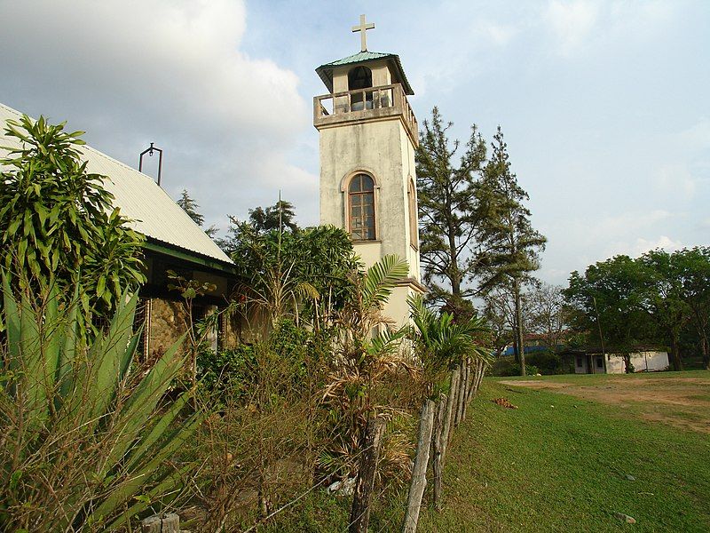 File:Church SantaFe Panama.jpg