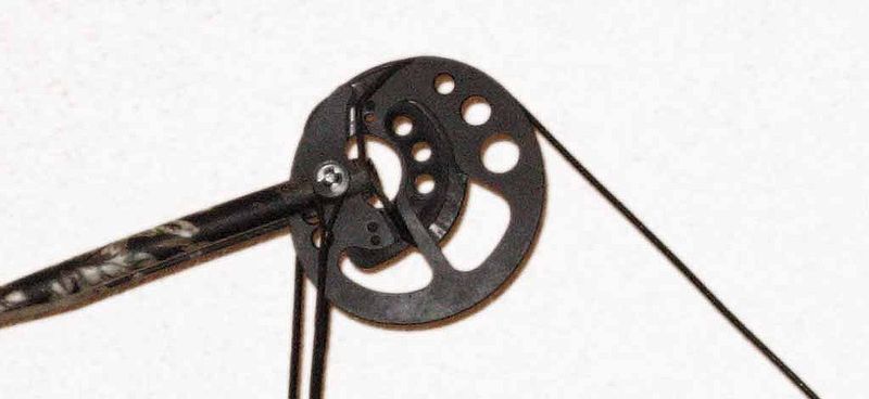 File:Compound Bow Pulley.jpg