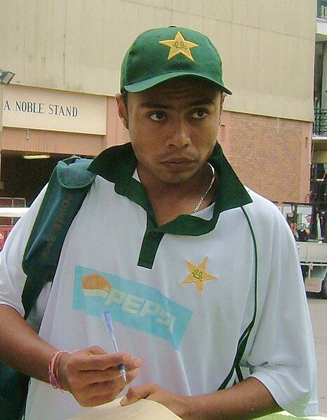 File:Danish Kaneria 2.jpg