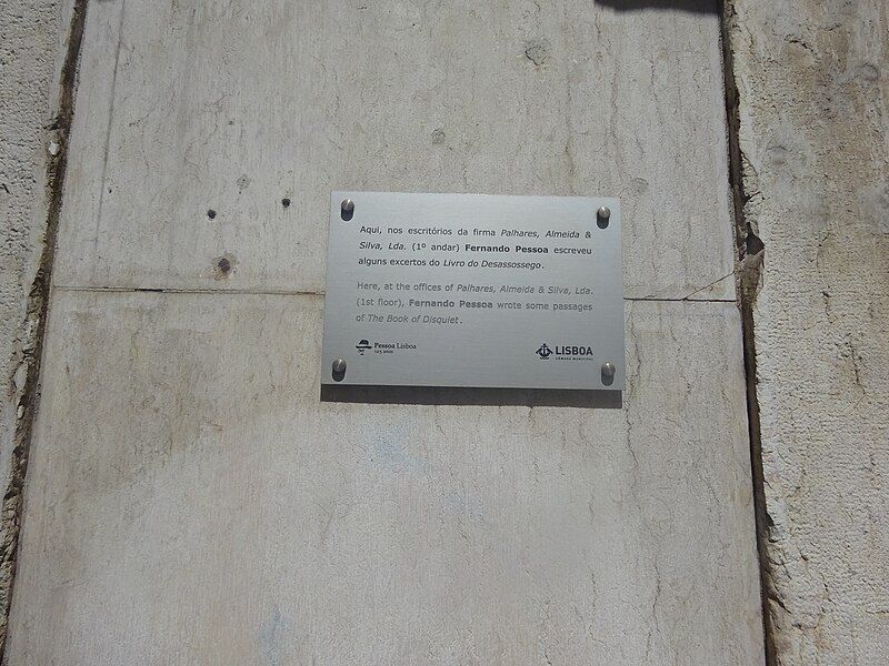 File:Fernando Pessoa plaque.jpg