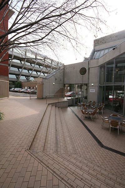 File:Gpac-geelong-courtyard.jpg