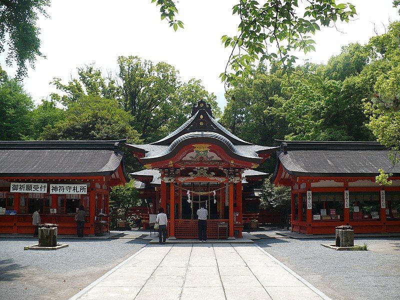 File:Hirakiki shrine.jpg