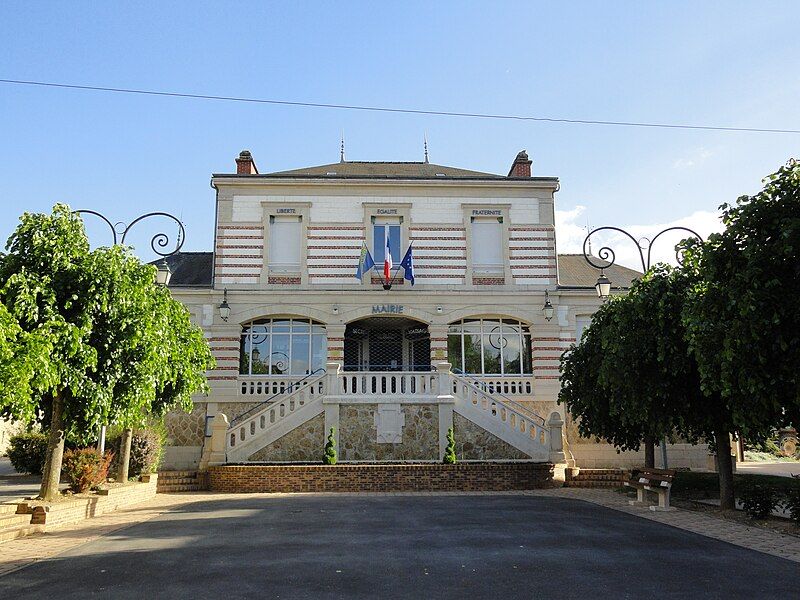 File:Mairie-Oiry.JPG