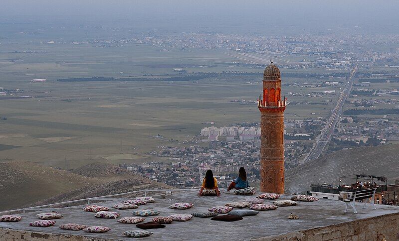 File:Mardin Teras.jpg