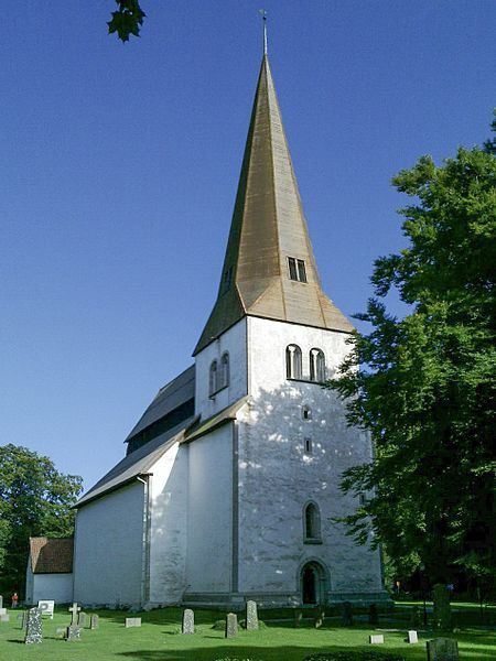 File:Naer-kyrka-Gotland-total1.jpg