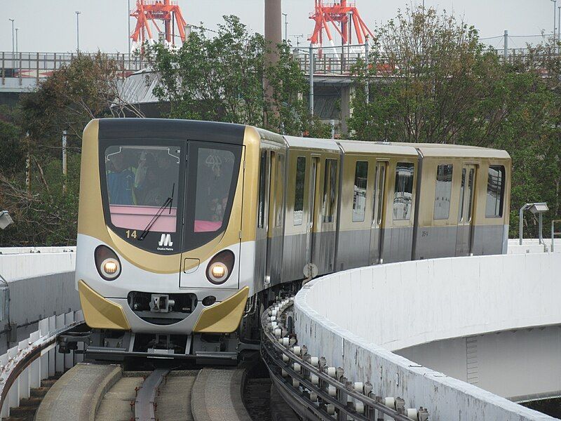 File:Newtram201-14F-2018-11-25.jpg