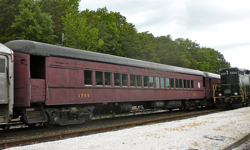 File:Passenger car 1706.JPG