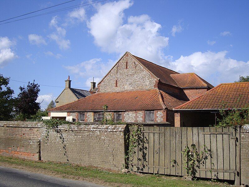 File:PeterstonePriory.JPG