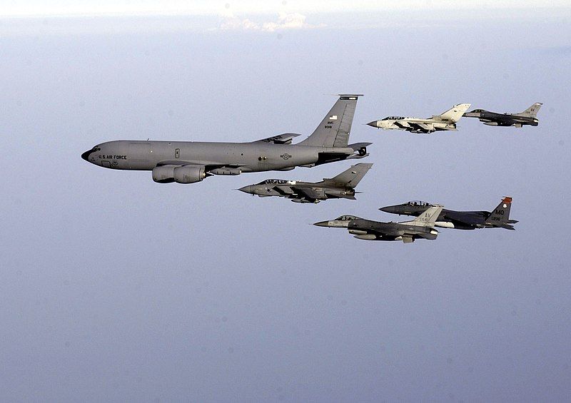 File:384th-kc135.jpg