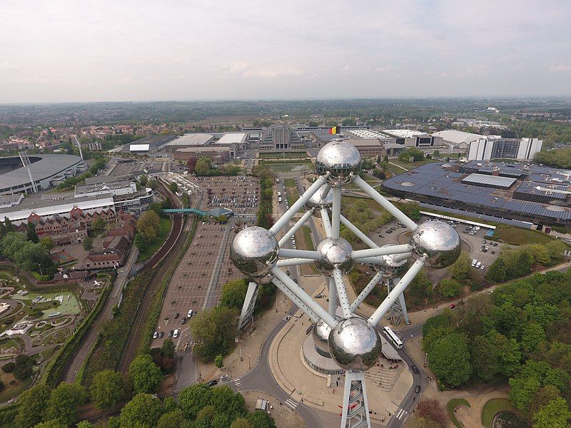 File:Atomium .jpg