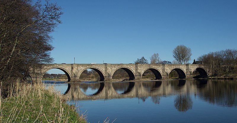 File:Bridge of Dee.jpg