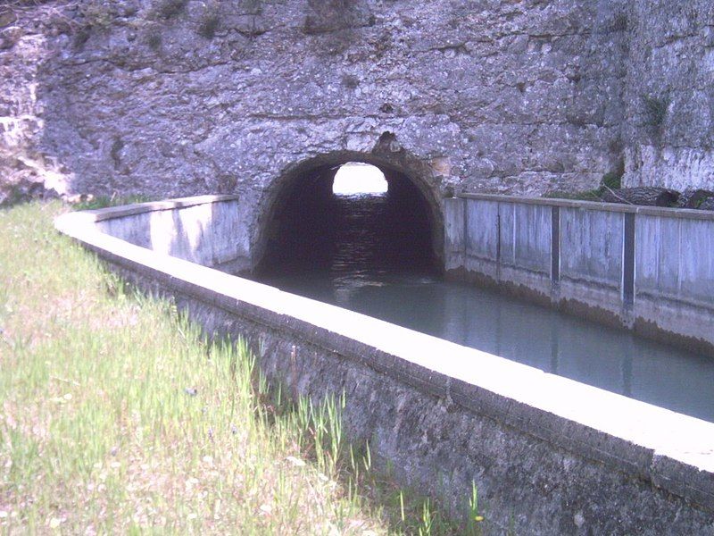 File:Canal09.jpg