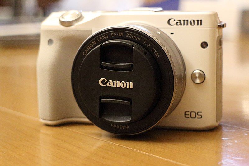 File:Canon EOS M3.jpg