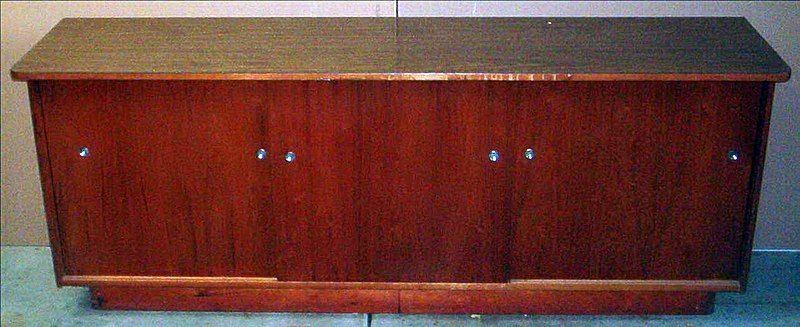 File:Credenza.jpg