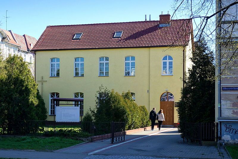 File:Gorzów-Kościół Baptystów.jpg