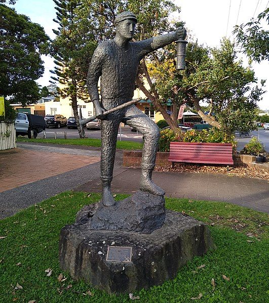 File:Helensburgh Coalminer.jpg