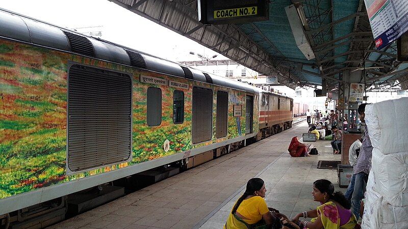 File:Jaipur Duronto.jpg