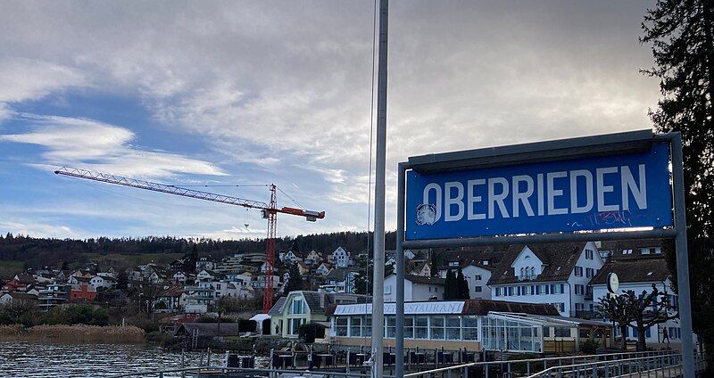 File:Oberrieden vom Steg.jpg