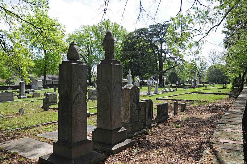 File:Old Greenwood Cemetery.jpg