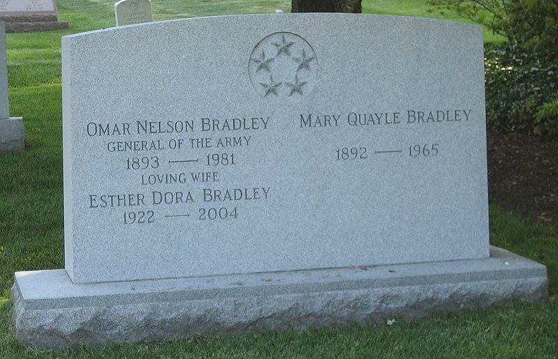 File:OmarBradleyTombstone.jpg