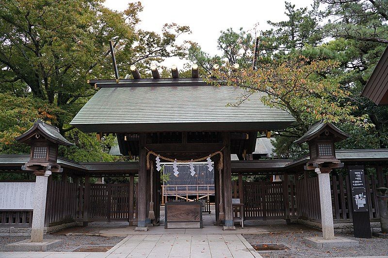 File:Oohi-jinja(Funabashi) Haiden.jpg