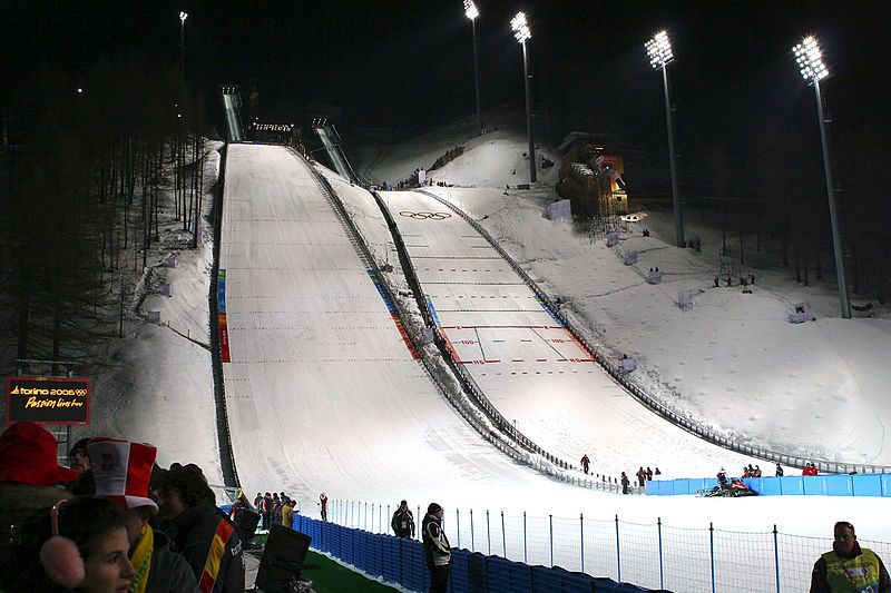 File:Pragelato olympic skijump.jpg