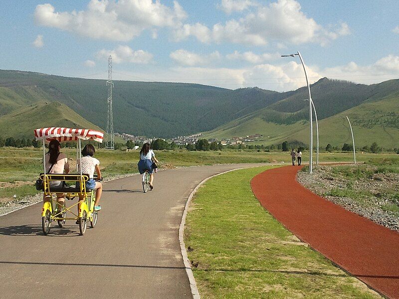 File:UBHealthyCycling.jpg