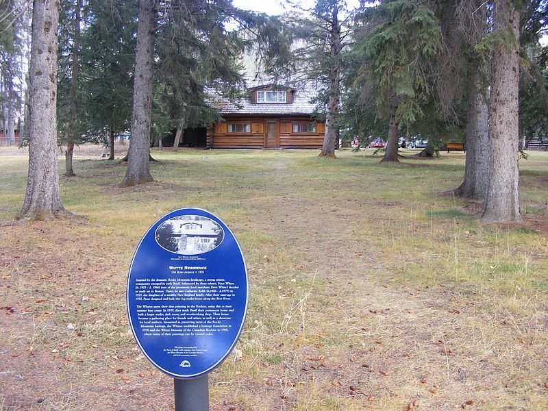 File:Whyte Residence, Banff.JPG