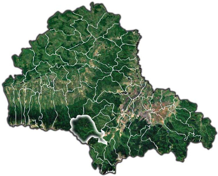 File:Zarnesti jud Brasov.jpg