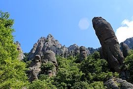 Southern Demirci's finger-like rocks