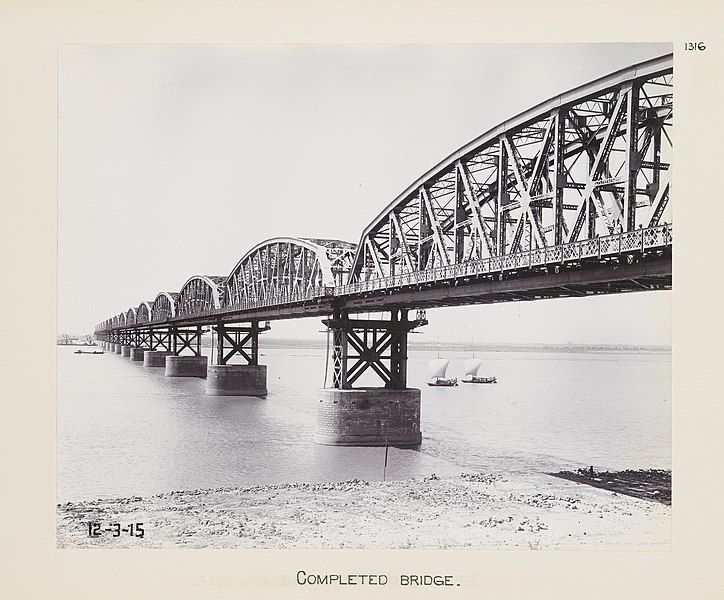 File:Completed Bridge. (23126065986).jpg