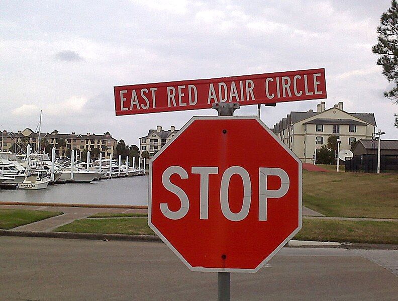 File:East-red-adair-cir.jpg