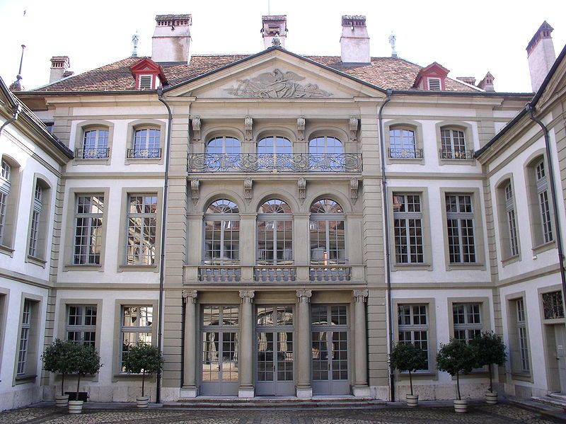 File:Erlacherhof Hauptfront Bern.jpg