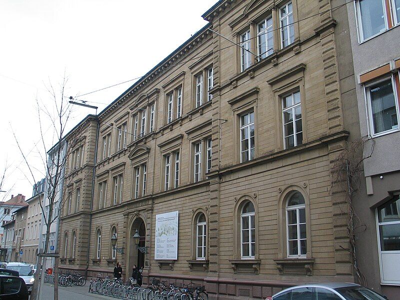 File:Fichte-Gymnasium Karlsruhe.JPG