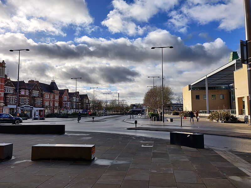 File:Frideswide Square.jpg