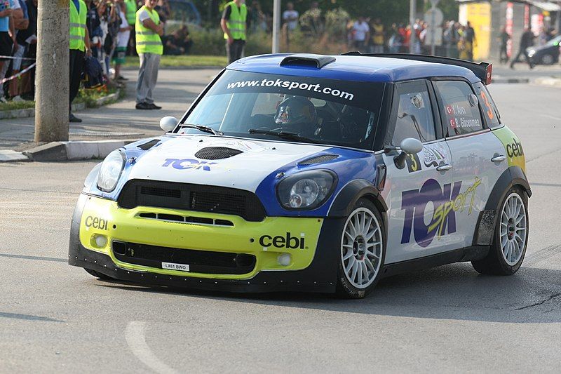 File:Mini Cooper S2000.jpg