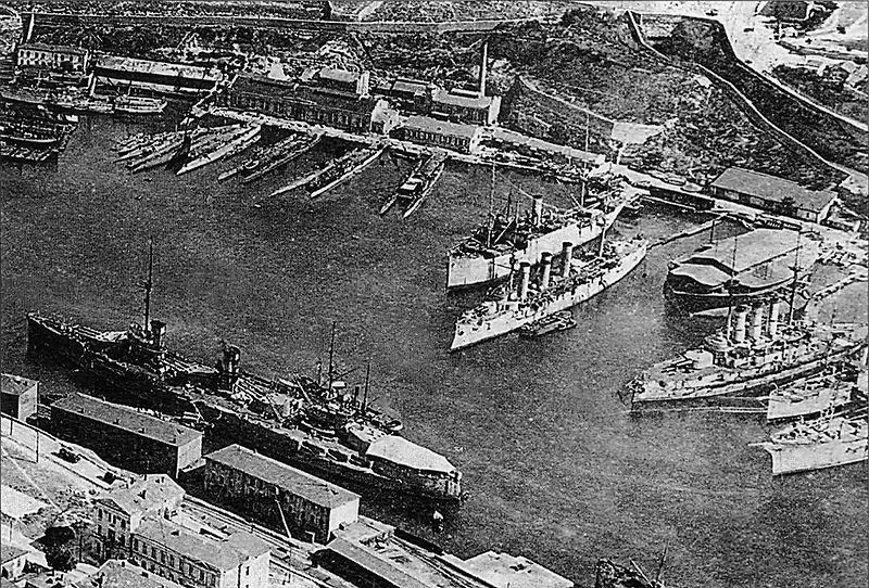 File:Port-Sevastopol1918.jpg