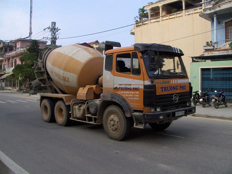 File:Ssangyong truck.JPG