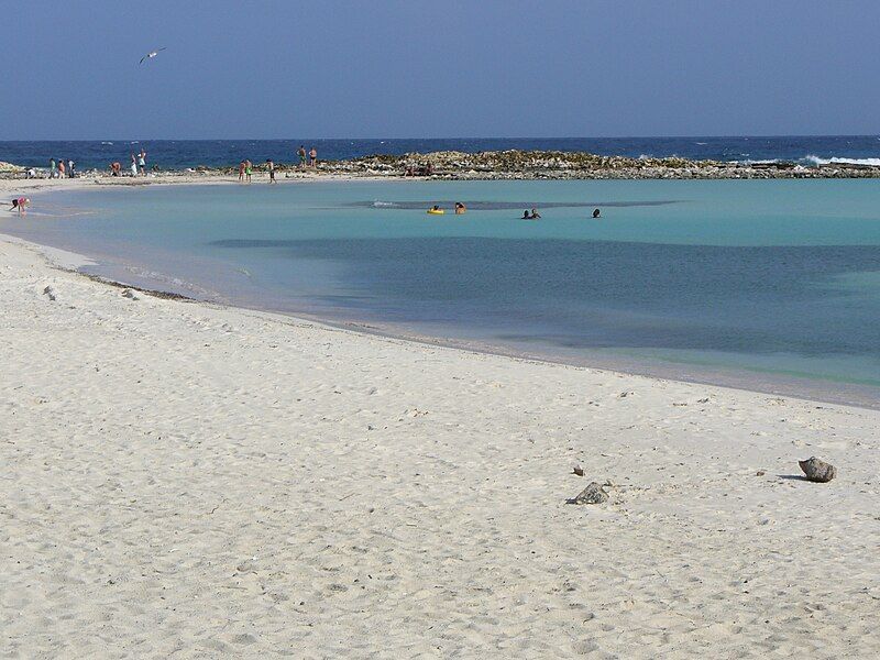 File:Baby Beach Aruba.JPG