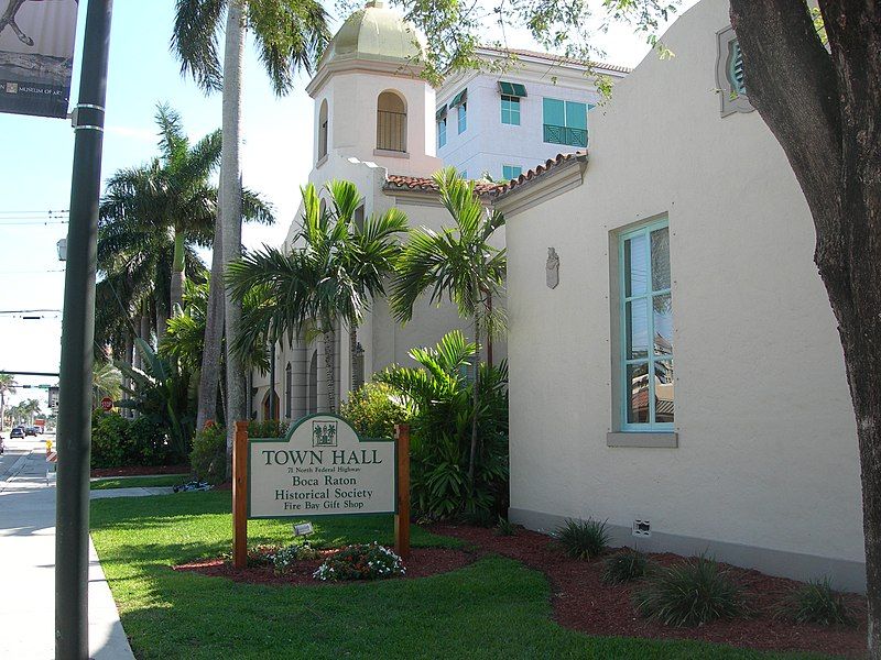 File:Boca-old-town-hall.jpg