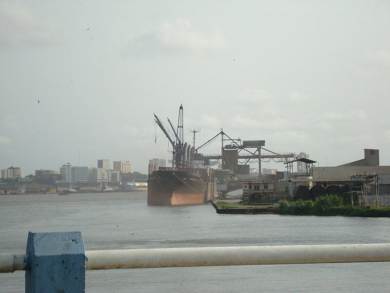 File:Douala harbor.jpg