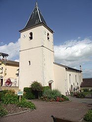 The church in Charmes-la-Côte