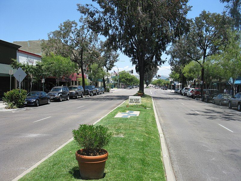 File:Grand Ave Escondido.jpg