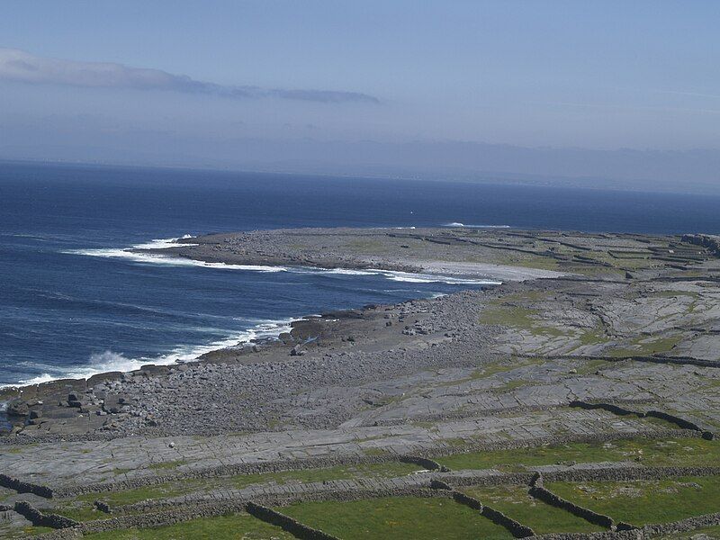 File:Inis Meain 3.JPG