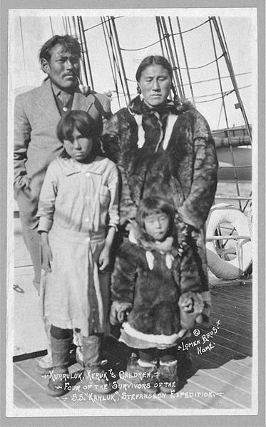 File:Kurruluk family.jpg