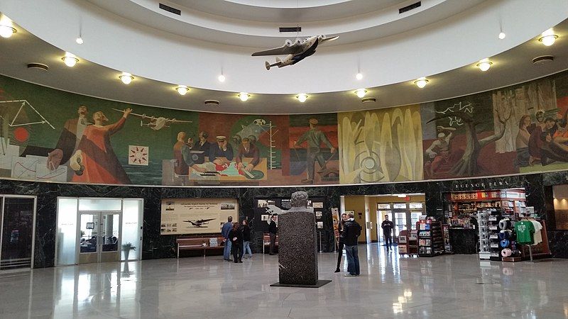 File:Large mural.jpg